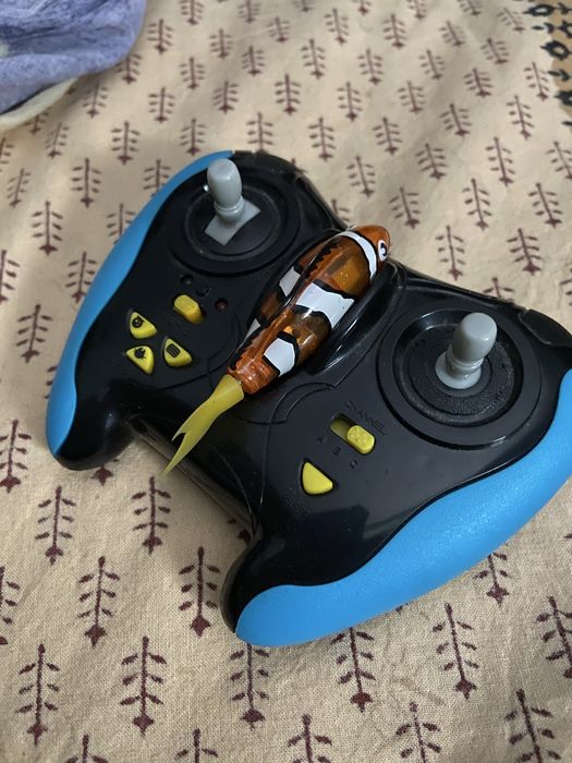 Robo fish с дистанционно / плуваща рибка с дистанционно управление