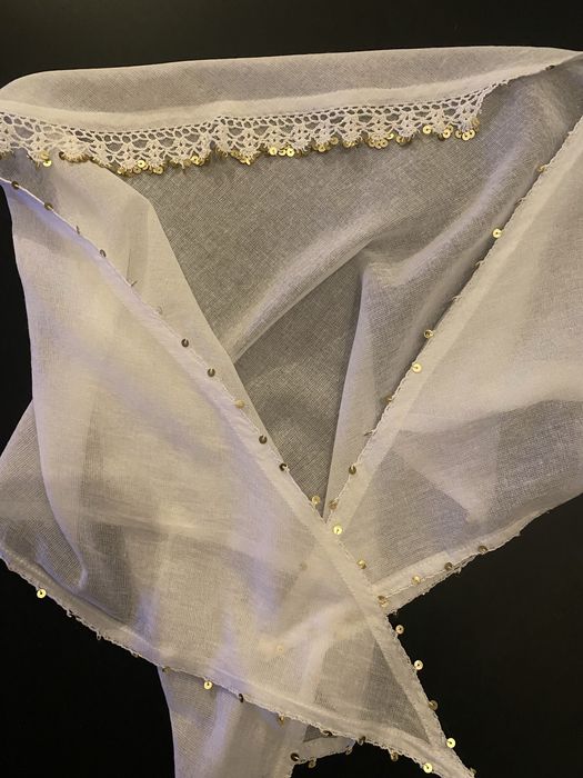 Кърпа, забрадка за носия