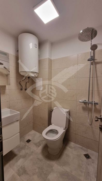 Двустаен апартамент - Колхозен пазар - 150202