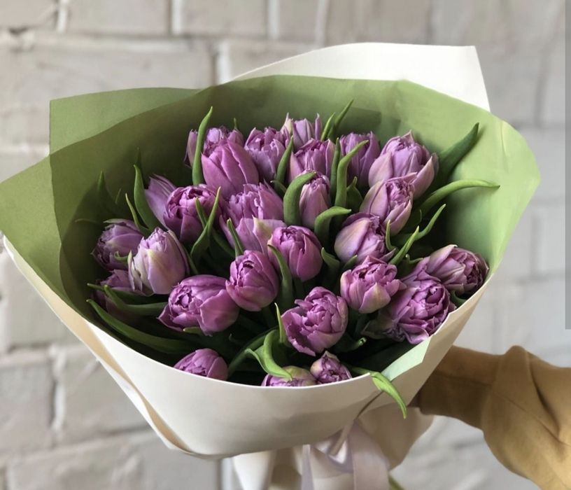 Тюльпаны к 8 марта с бесплатной доставкой