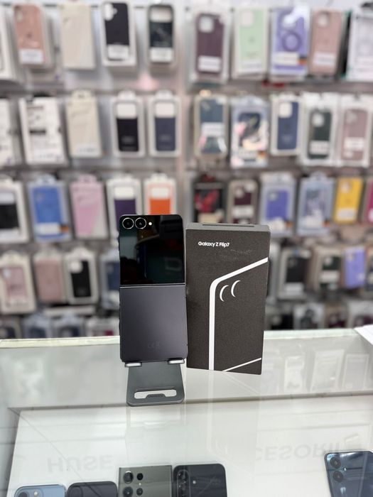 Samsung Galaxy Z Flip 7 - Memorie 256GB - Sanatate baterie 100%- 107 cicluri incarcare -DeBi GSM Mobile Brasov