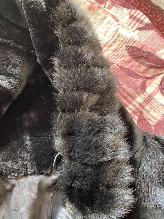 Продам мутоновую шубу