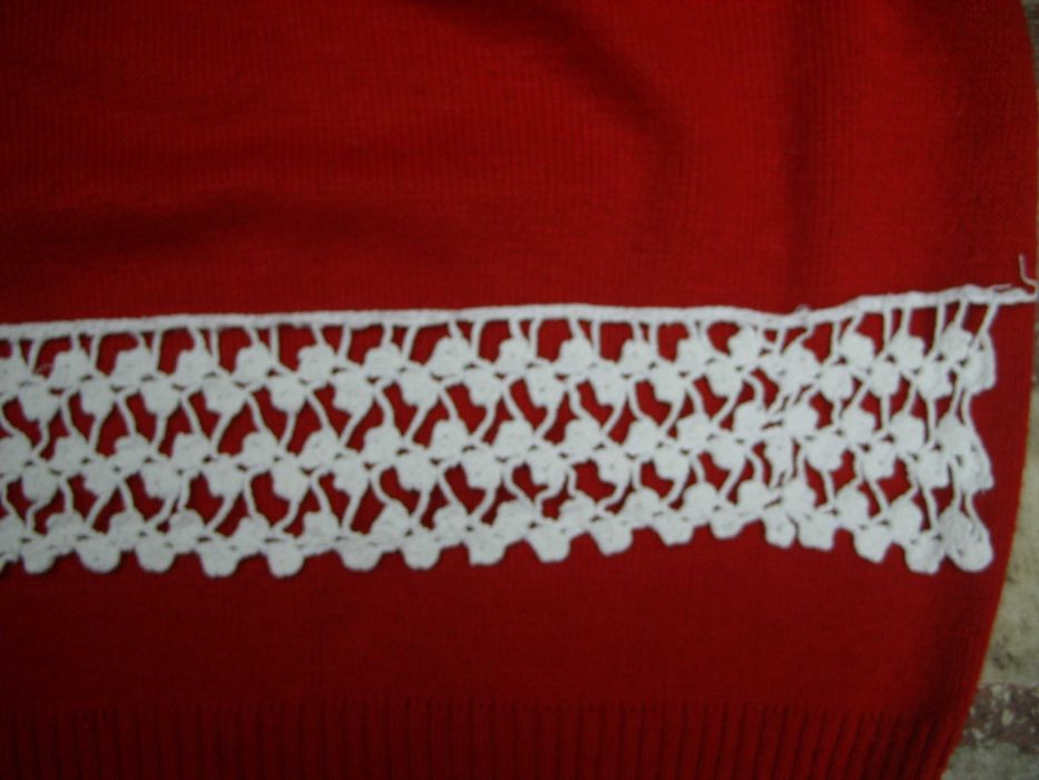 Каре и дантела на една кука