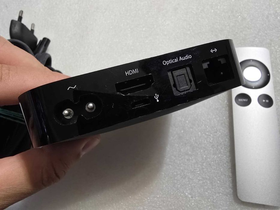 Apple tv WiFi,A1469, Full HD HDMI, gen. 3 - poze reale