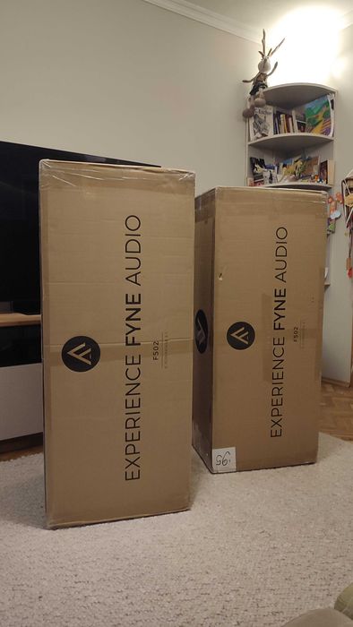 Тонколони - Fyne Audio F502