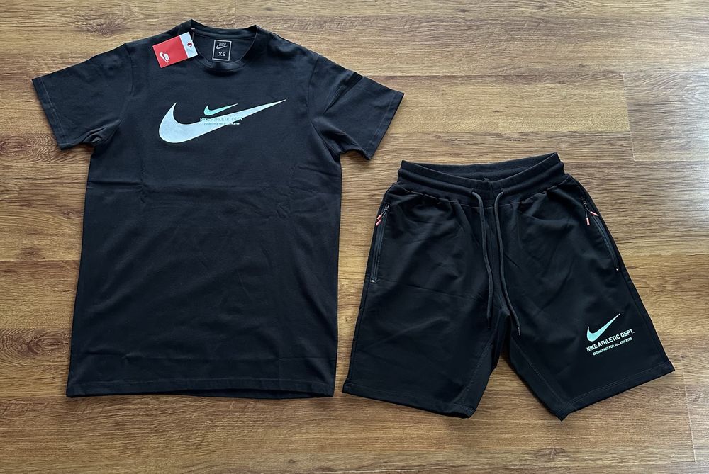 Мъжки,памучен,черен къс комплект Nike размери XS,S,M