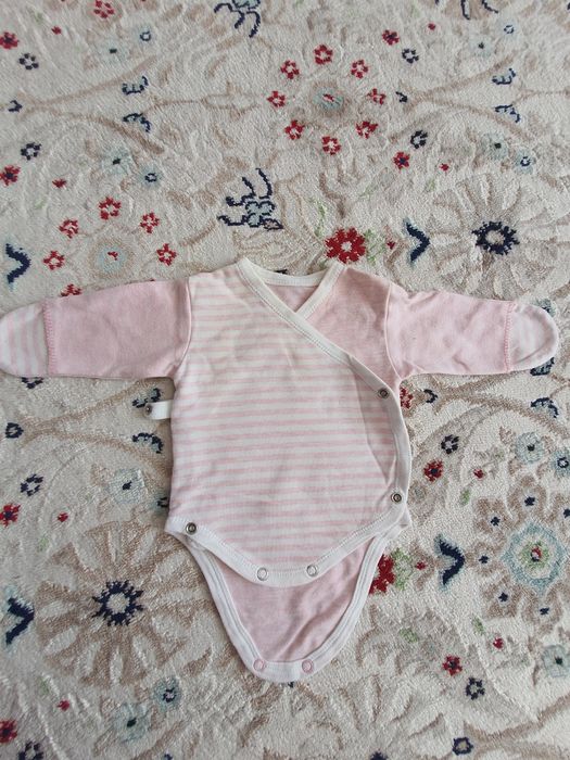 Продам пакет вещей от 1 мес