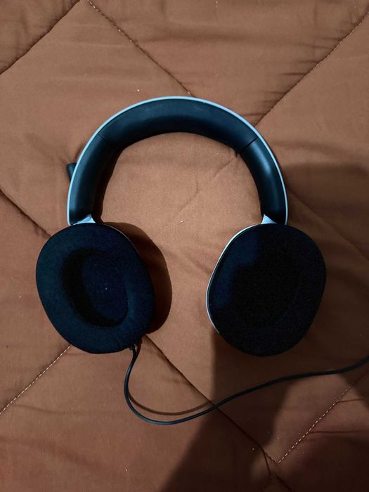 Vând căști gaming Sony INZONE H3 – sunet excelent, confort mare