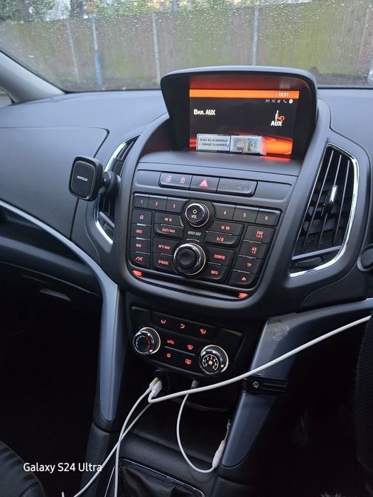 Opel zafira 1.6turbo Diesel