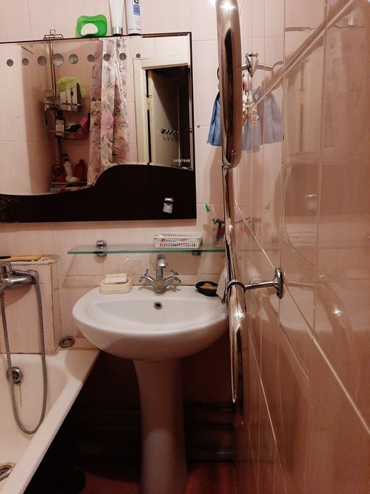 Сдам комнату в 3х ком квартире