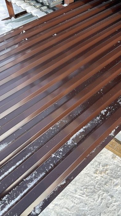 ПРОФЛИСТ крашный