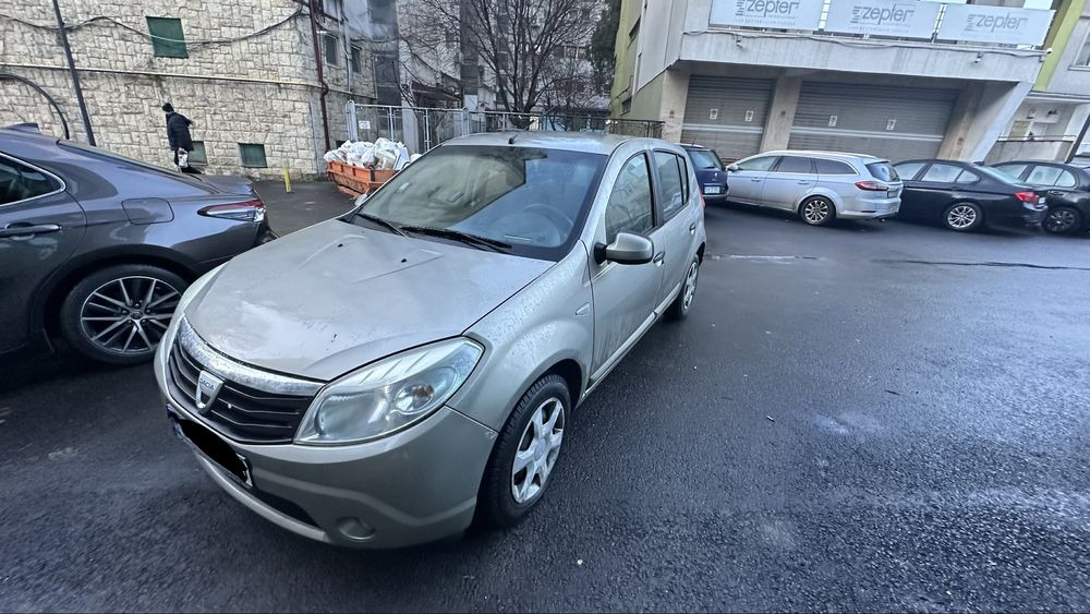 Dacia Sandero Laureate 1.6 MPI