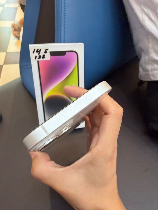 Iphone 14 128 gb белый 80%