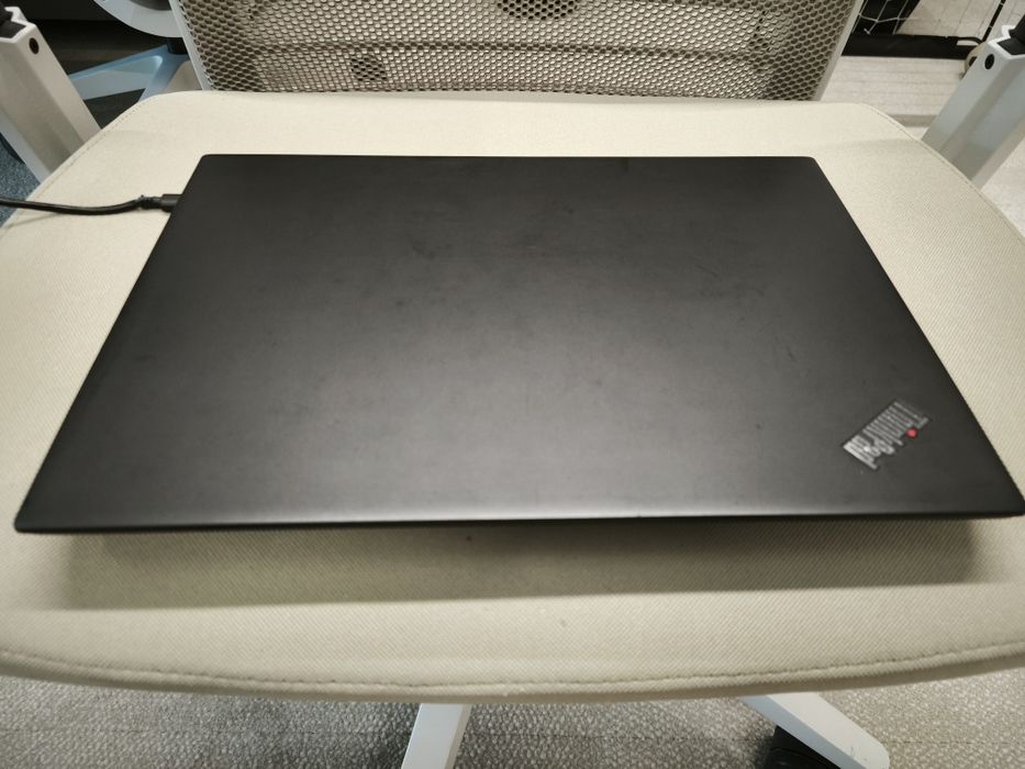 Lenovo T480s, 256 SSD, i7-8650, 8GB ram, Touchscreen