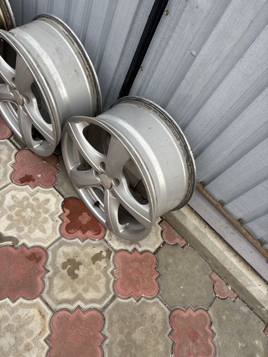 Продам диски на Мерседес производство Германия