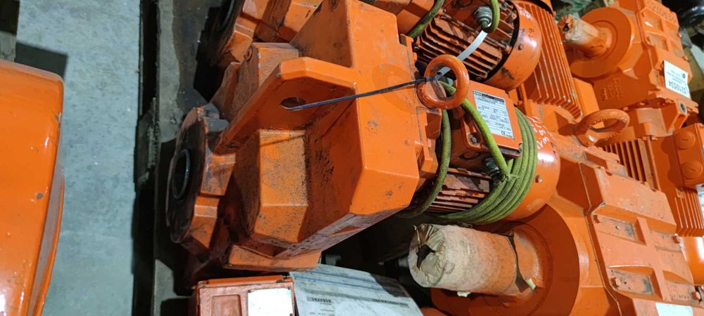 Motor electric trifazat cu reductor Bauer 2.2kW 34rpm