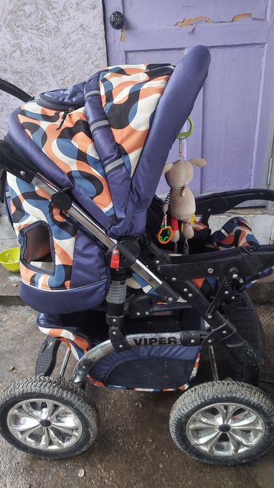 Продам коляску  срочно