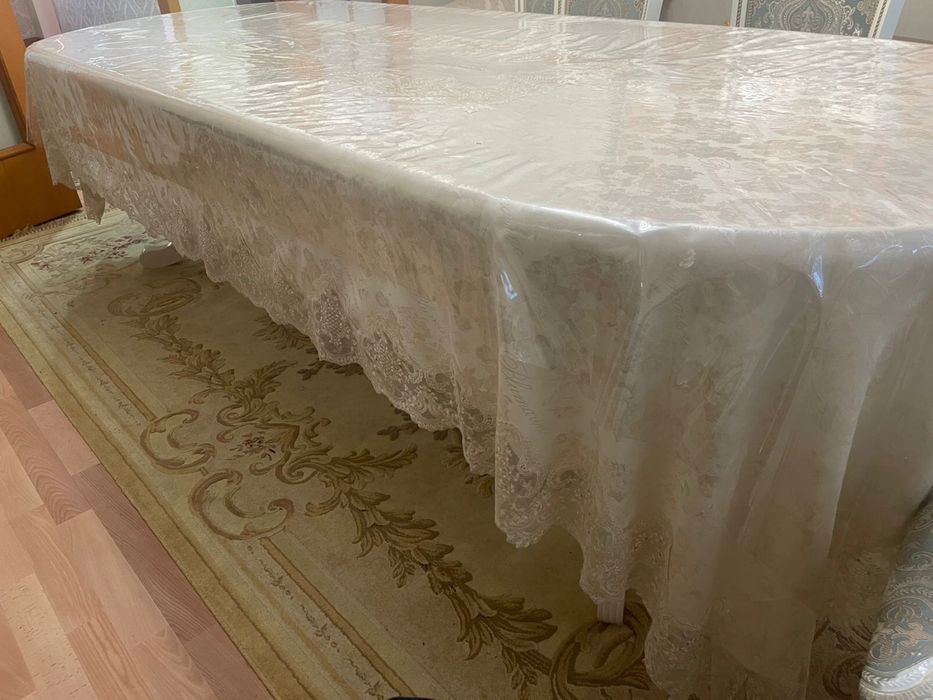 Продам гостевой стол