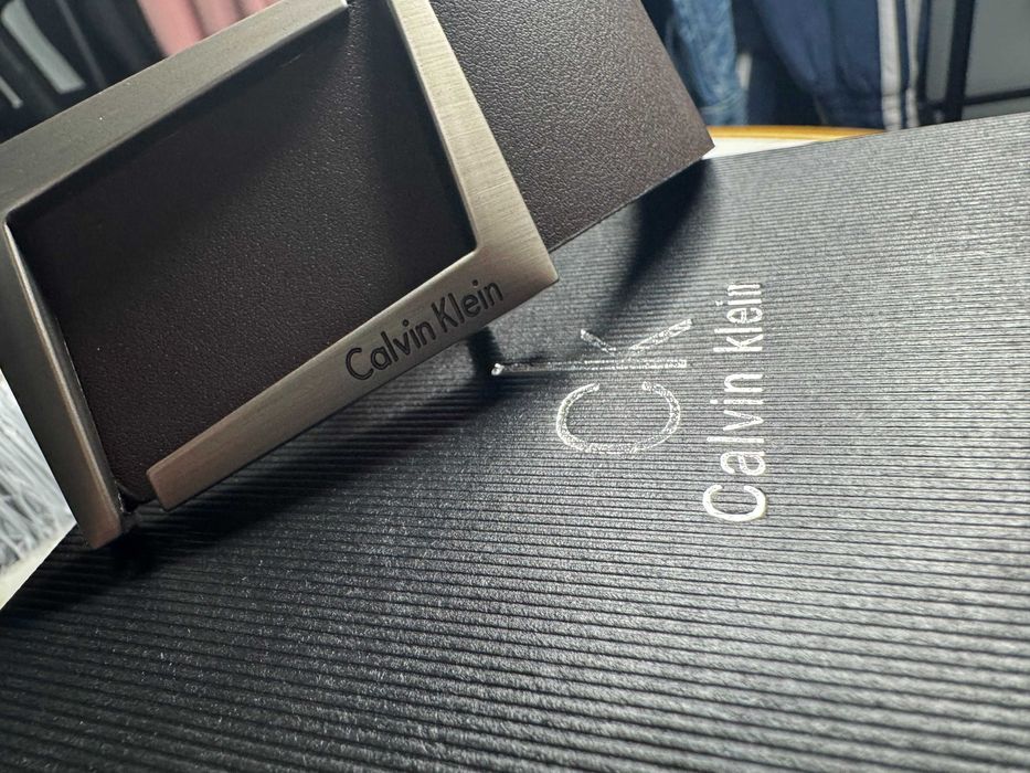 Curea Calvin Klein maro