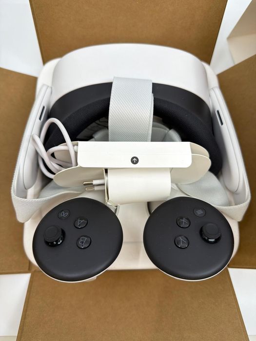 Ochelari VR Meta Quest 3S 128 GB cod unic 4455 full-box