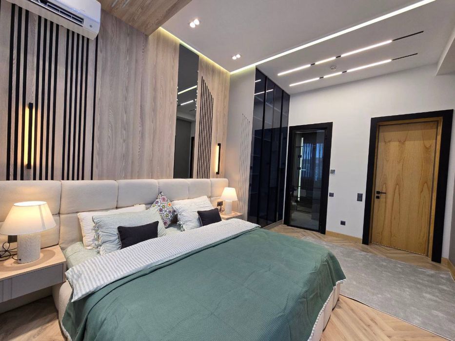 Сдаётся квартира премиум класса! Жк Инфинити!