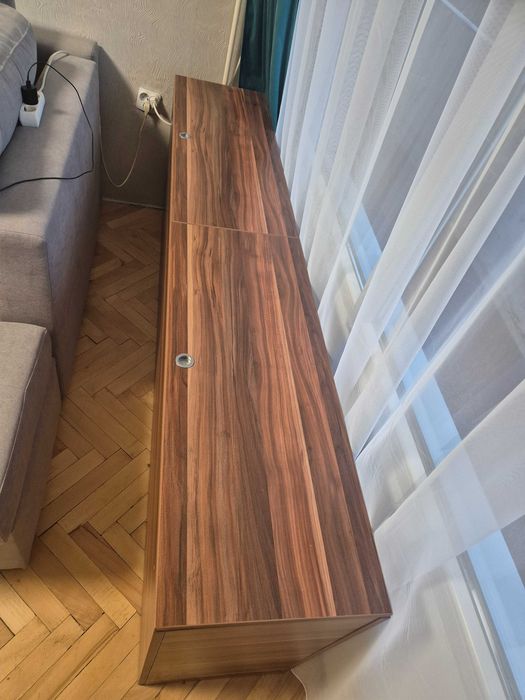 Ракла цвят кафяв