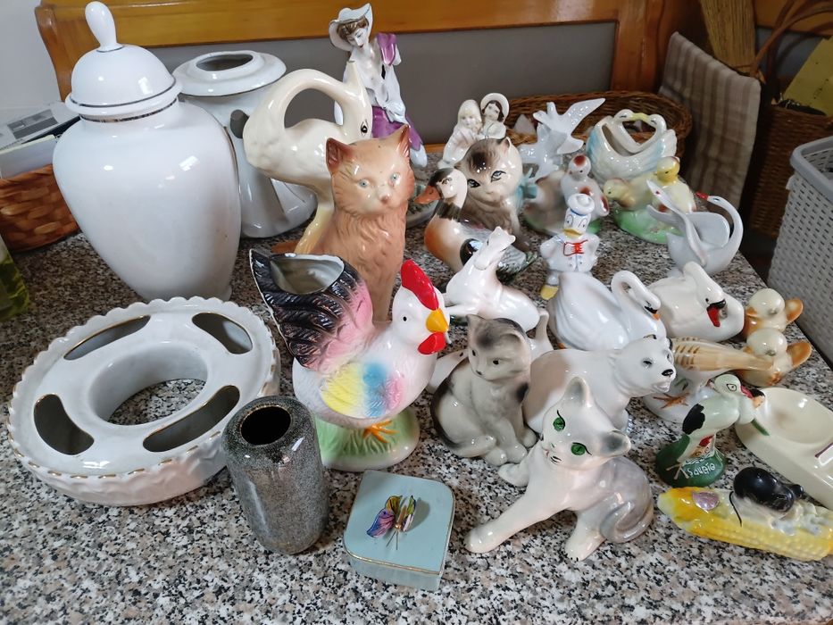 Bibelouri ,modele şi mărime diferite