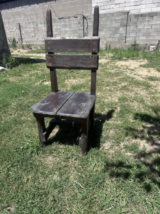Стулья дереаянные