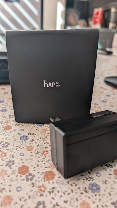 Рутер Mikrotik Hap ac lite