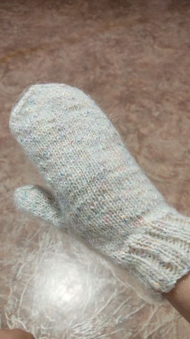 Варежки вязанные
