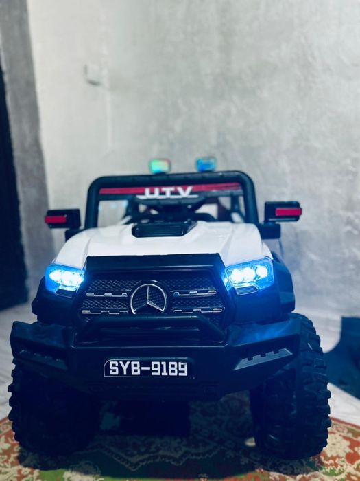 Электромобиль детский