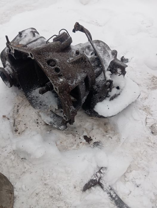 Продам коробка автомат на гольф 2