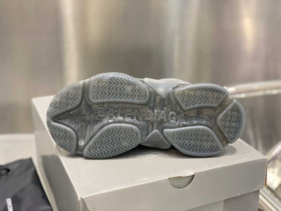 Adidasi Balenciaga Triple S Premium