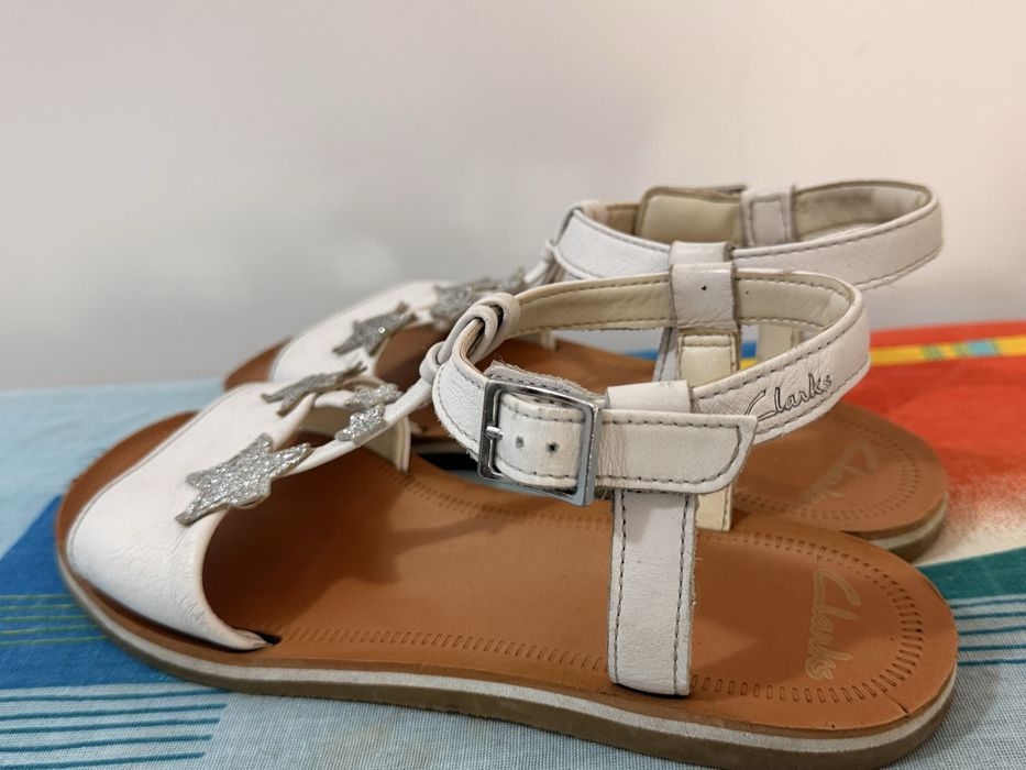 Сандали Clarks за момиче