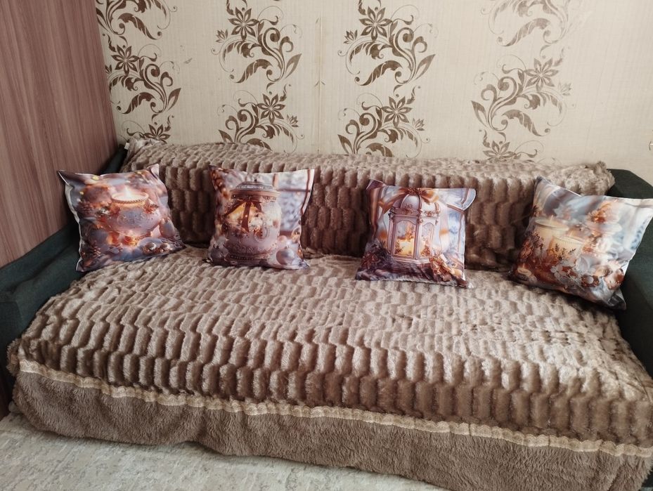 Продам декоративные подушки 45*45