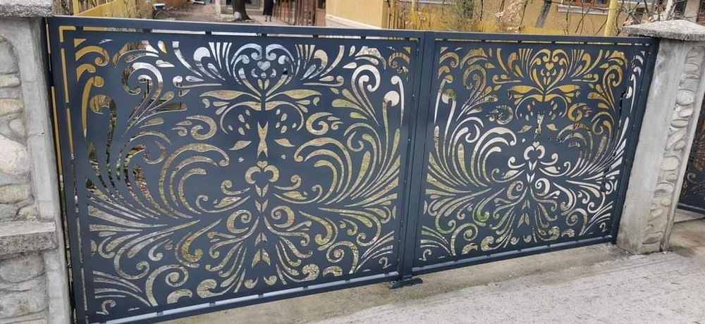 Porți din tablă decupată