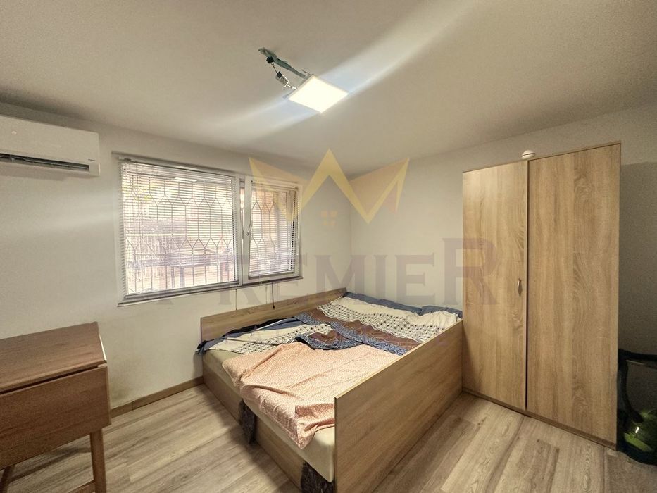 Продава се Многостаен апартамент в Пловдив, Гагарин - 130 кв.м за 1485 €/кв.м - Снимка #11