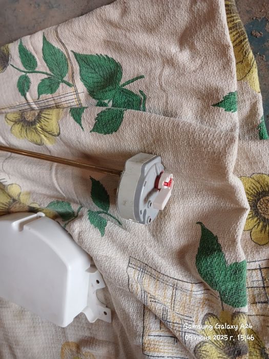 Продам запчасти от боллеров.  Много