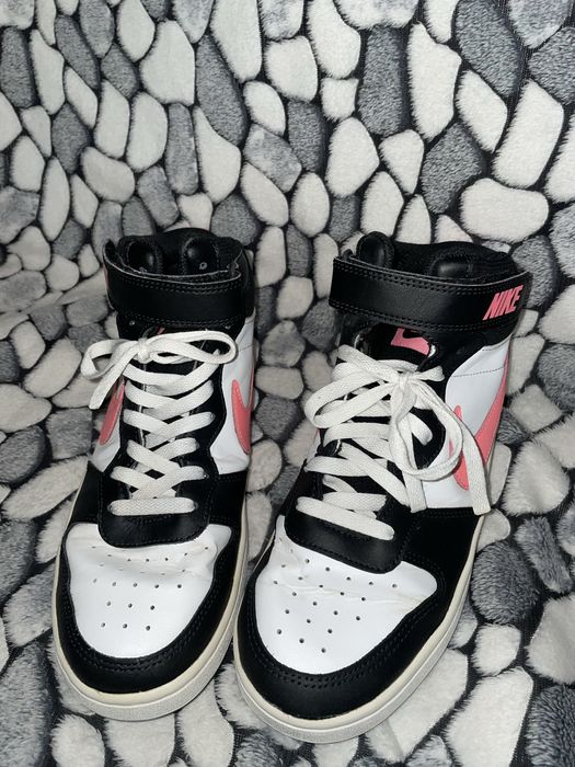 Дамски кецове Nike