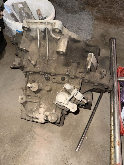 Мотор каробка на запчасть