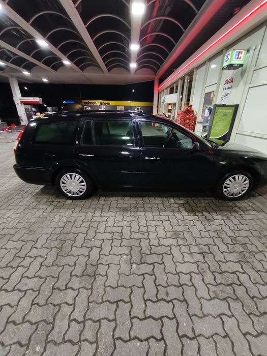 Autoturism de vânzare