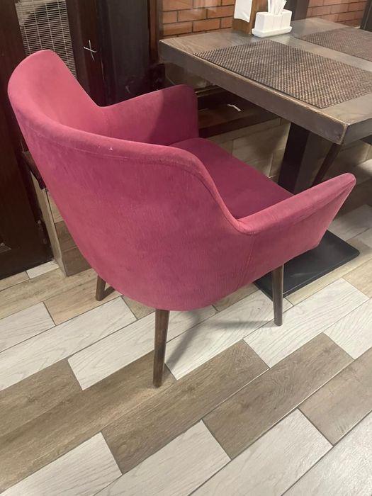 Продам б/у стулья