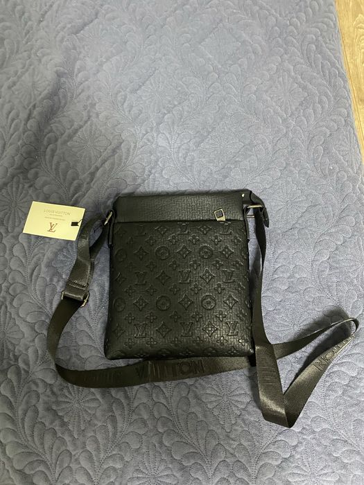 Черная барсетка