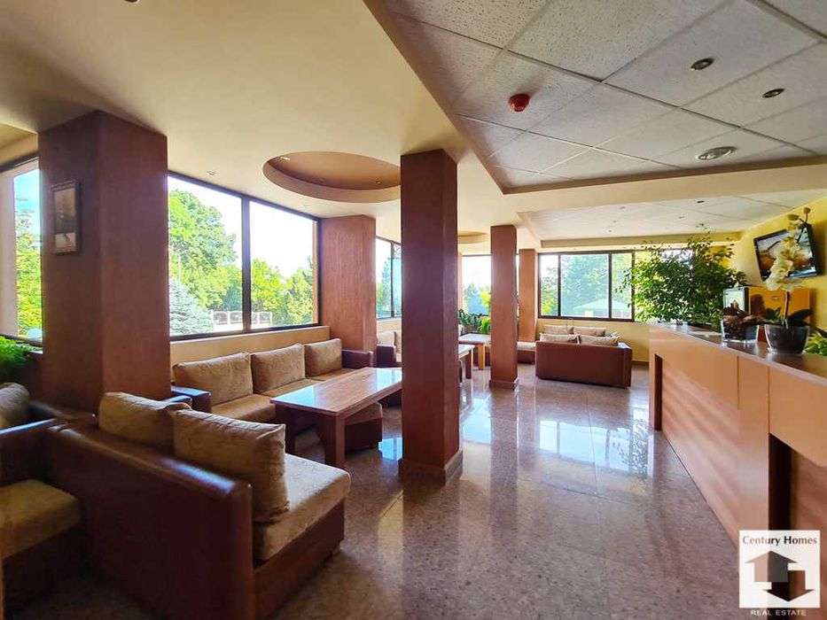 Продава се Хотел в Лясковец - 2441 кв.м за 734 €/кв.м - Снимка #4