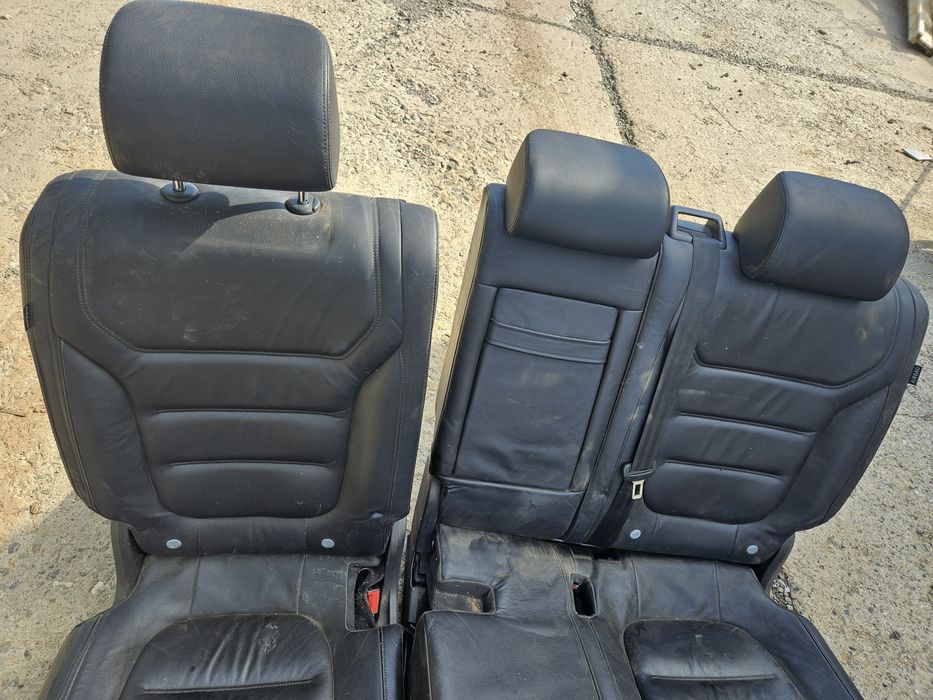 Кожен салон за Vw Tuareg 2013година