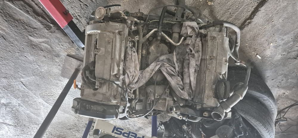 Audi a6 c5 2.8бензин 193кс двигател