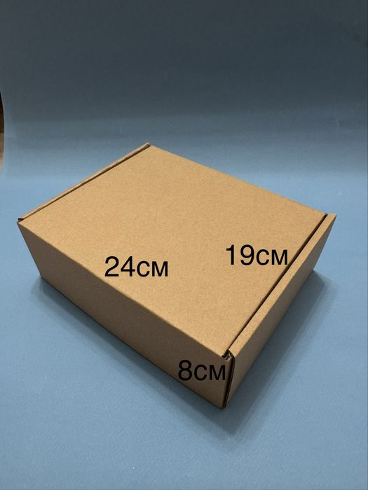 Коробки для подарков / подарочные боксы