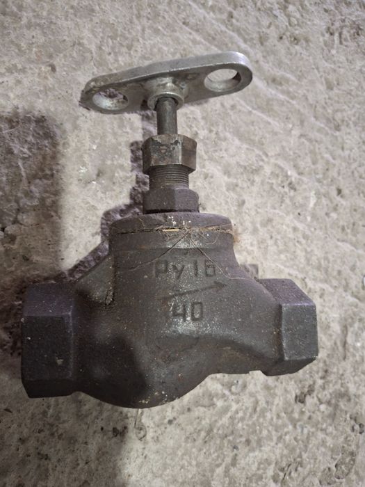 Продам вентиля 40