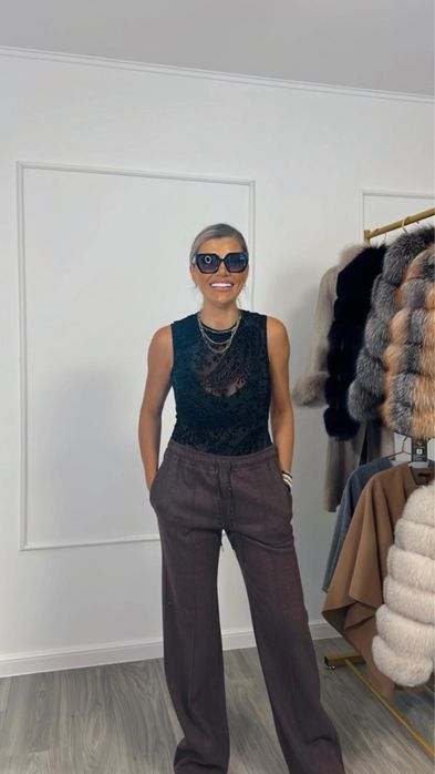 Pantaloni confortabili din material poteivit sezonului rece