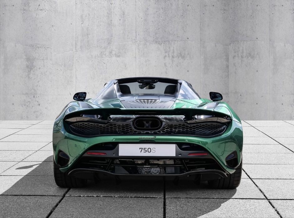 McLaren 750S Spider MSO Bespoke